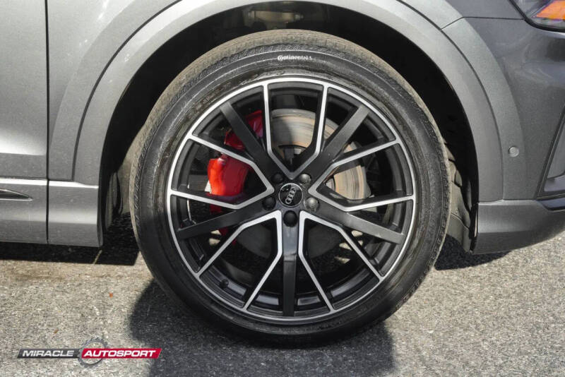 2019 Audi Q8 quattro Premium Plus 55 TFSI