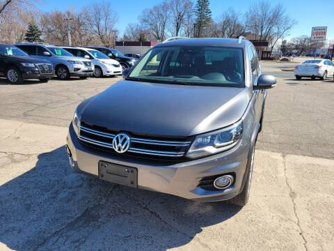 2016 Volkswagen Tiguan for sale at Prime Time Auto LLC in Shakopee MN