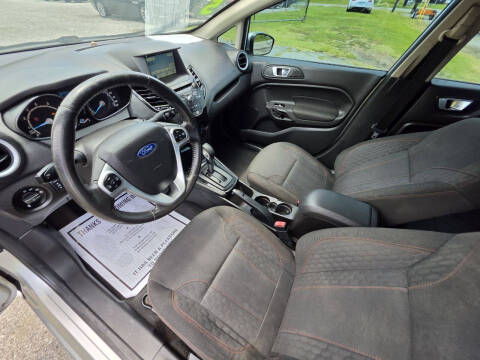 2016 Ford Fiesta SE