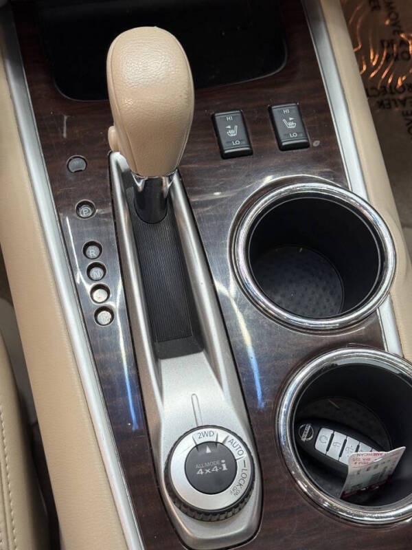 2013 Nissan Pathfinder SL