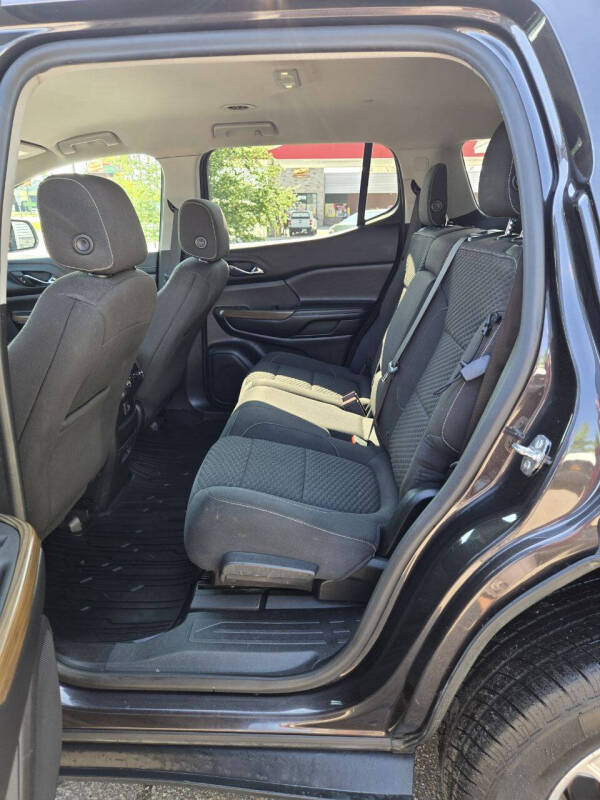 2019 GMC Acadia SLE-1