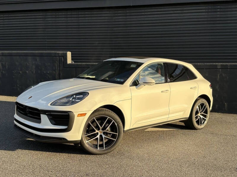 2025 Porsche Macan
