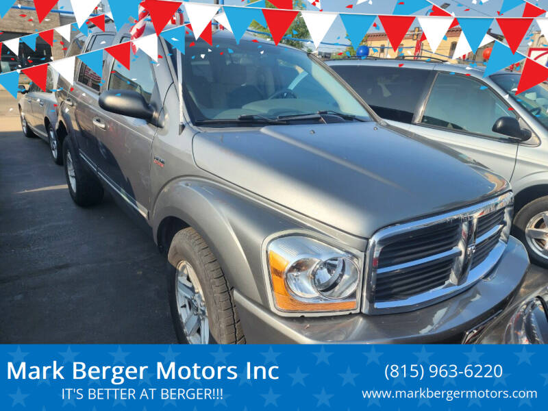 2006 Dodge Durango for sale at Mark Berger Motors Inc in Rockford IL