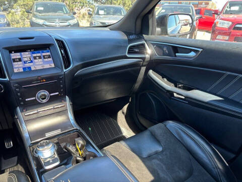 2019 Ford Edge ST