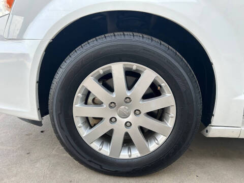 2015 Chrysler Town and Country Touring