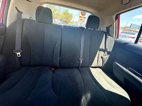 2012 Nissan Versa 1.8 S