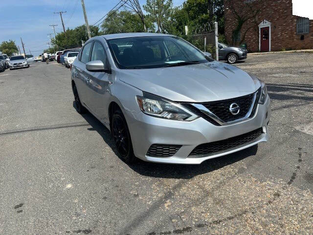 2017 Nissan Sentra S photo 2