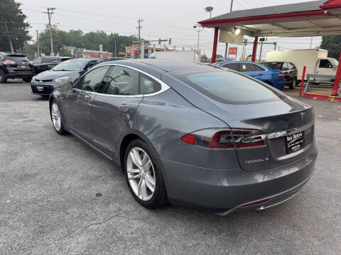 2013 Tesla Model S