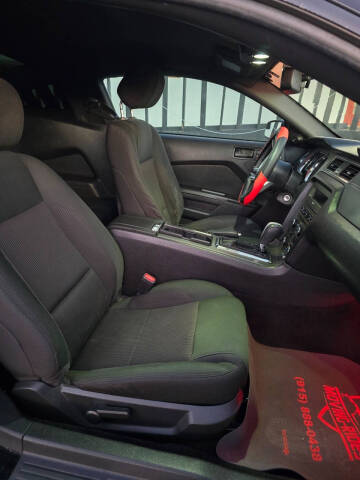 2013 Ford Mustang V6