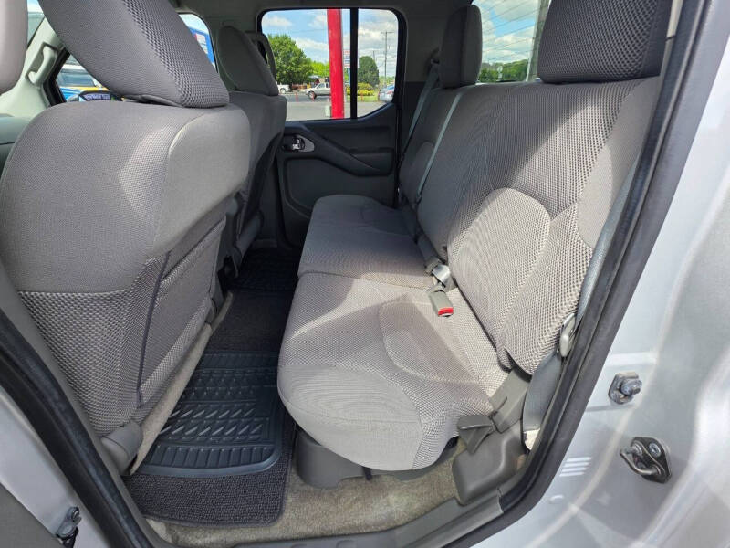 2012 Nissan Frontier SV V6