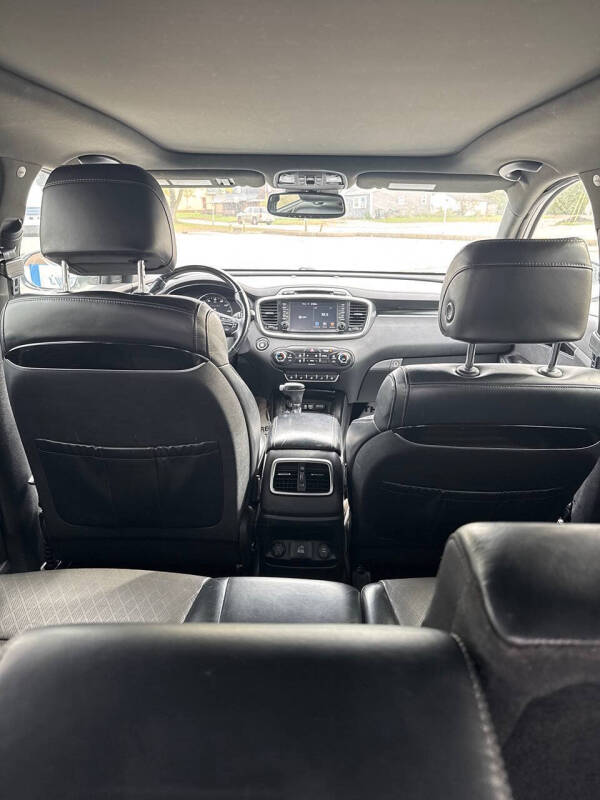 2017 Kia Sorento SX Limited V6