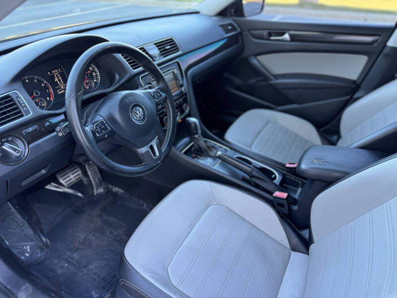 2015 Volkswagen Passat 1.8T Sport