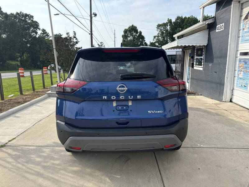 2023 Nissan Rogue SV