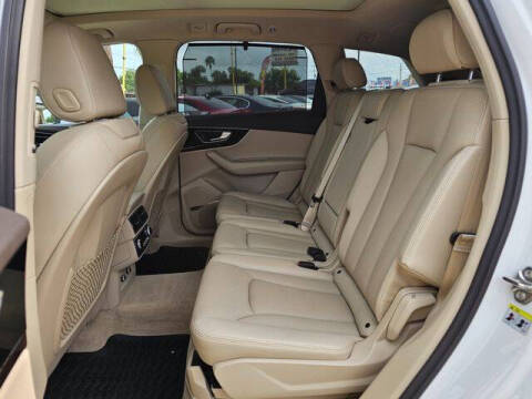 2019 Audi Q7 quattro Premium Plus 55 TFSI