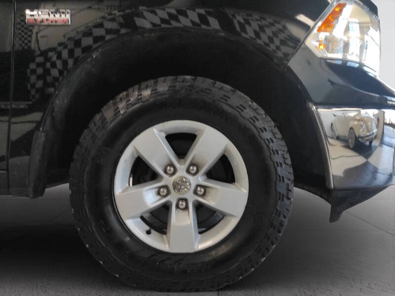 2019 RAM 1500 Classic SLT