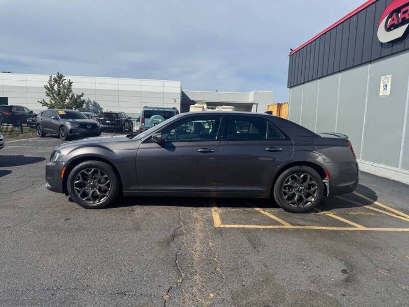 2017 Chrysler 300 S