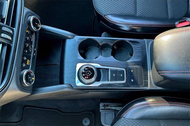 2025 Ford Escape ST-Line