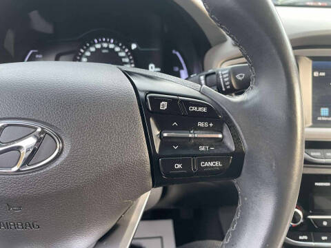 2017 Hyundai Ioniq Hybrid SEL