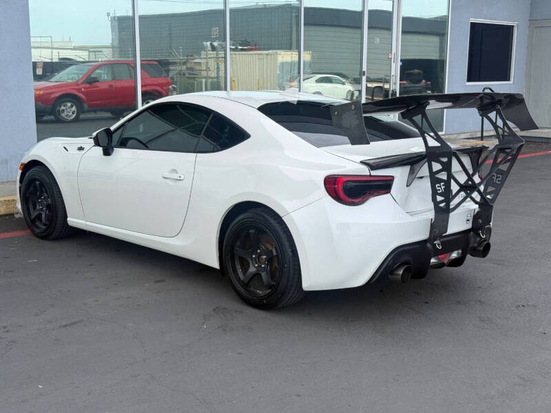2016 Scion FR-S