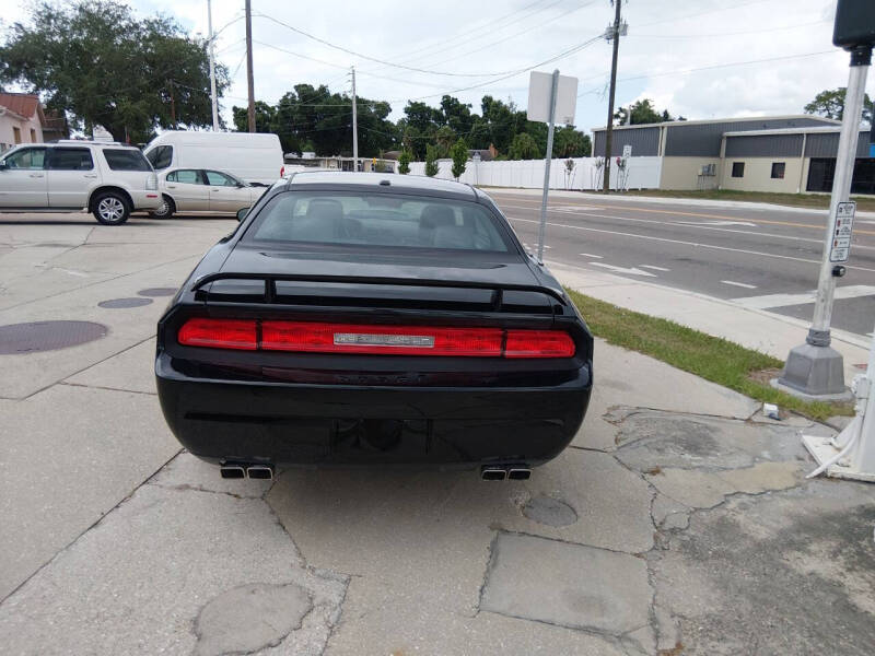 2011 Dodge Challenger R/T Classic