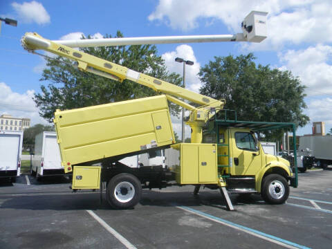 2017 Freightliner M2 106