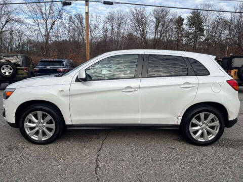 2013 Mitsubishi Outlander Sport ES