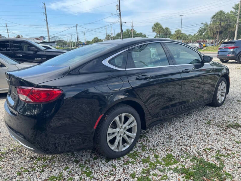 2016 Chrysler 200 Limited