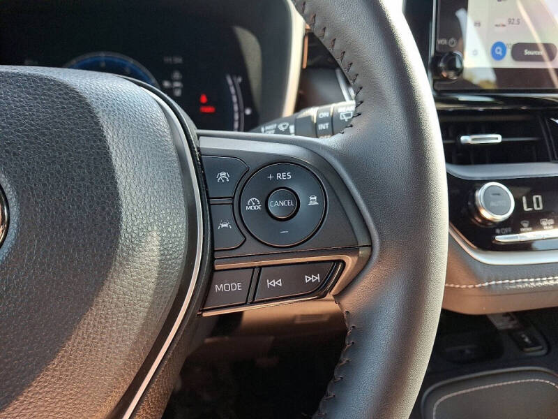 2023 Toyota Corolla Hatchback XSE