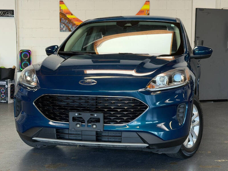 2020 Ford Escape SE