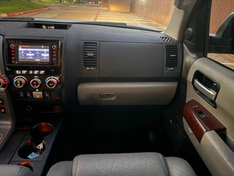 2015 Toyota Sequoia Platinum