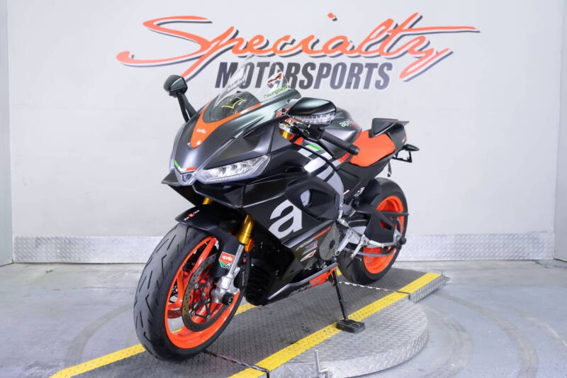 2021 Aprilia RS 660