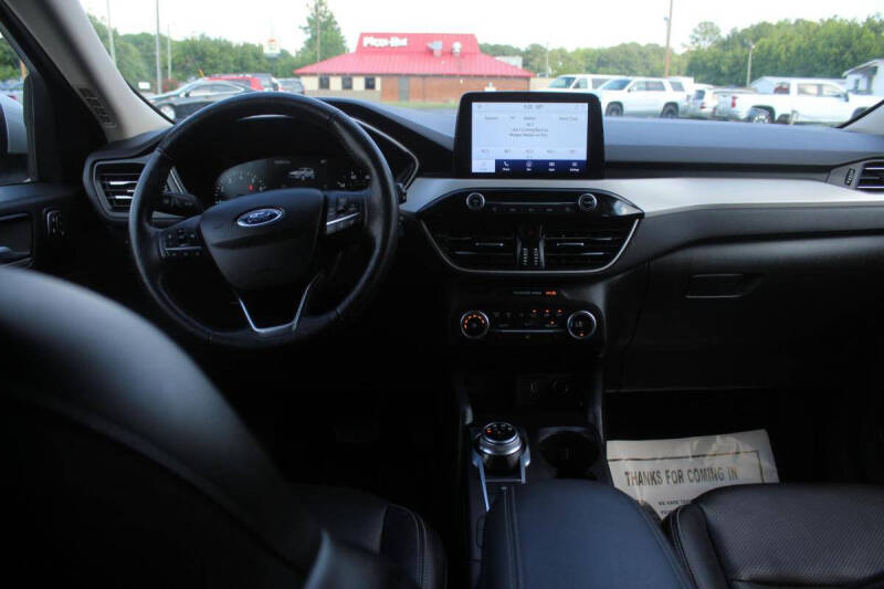 2020 Ford Escape SEL