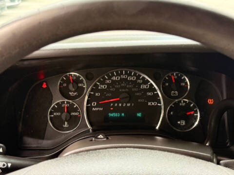 2017 GMC Savana LT 2500