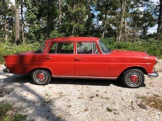 1967 Mercedes-Benz 200