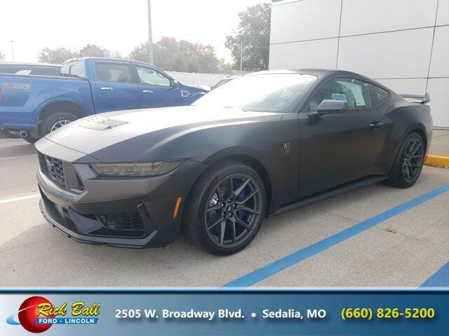 2025 Ford Mustang Dark Horse