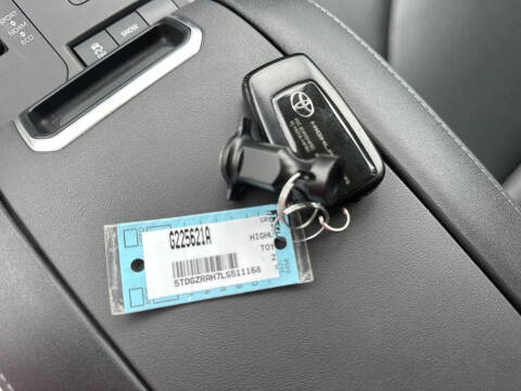 2020 Toyota Highlander XLE