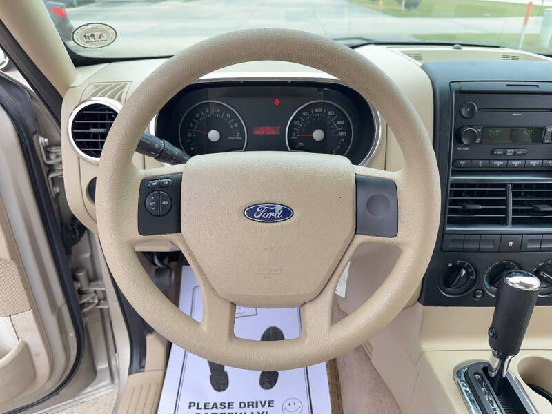 2006 Ford Explorer XLS