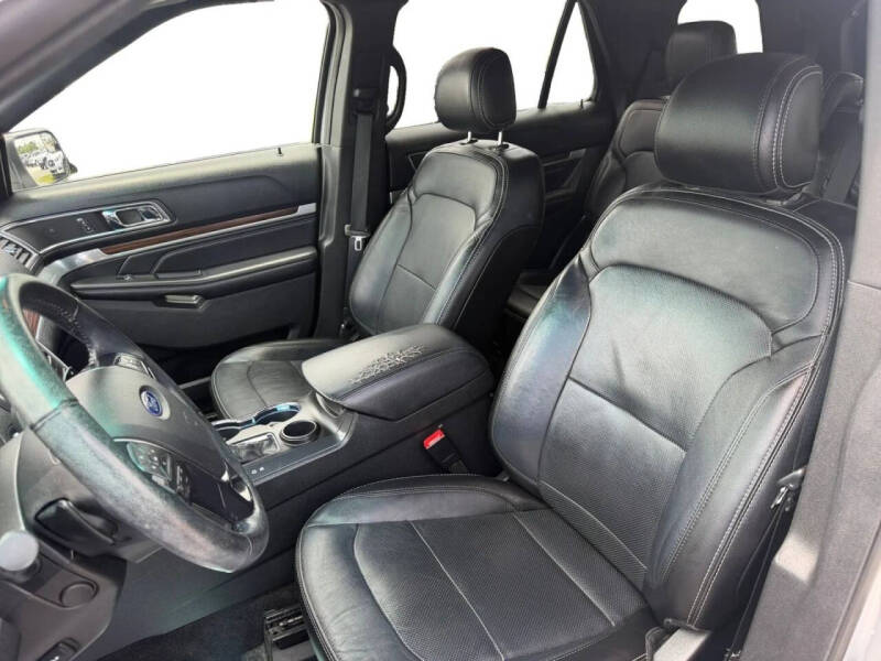 2017 Ford Explorer Limited