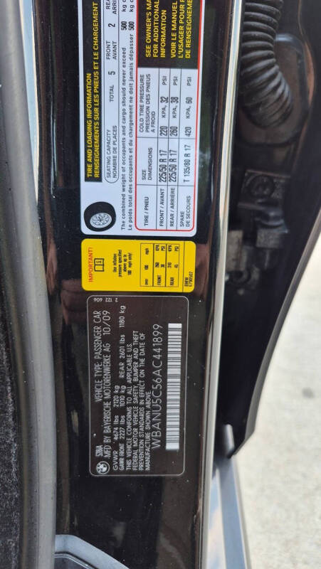 2010 BMW 5 Series 528i