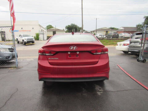 2017 Hyundai Elantra