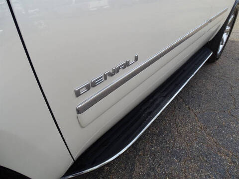2011 GMC Yukon Denali