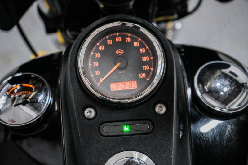 2016 Harley-Davidson Dyna Street Bob