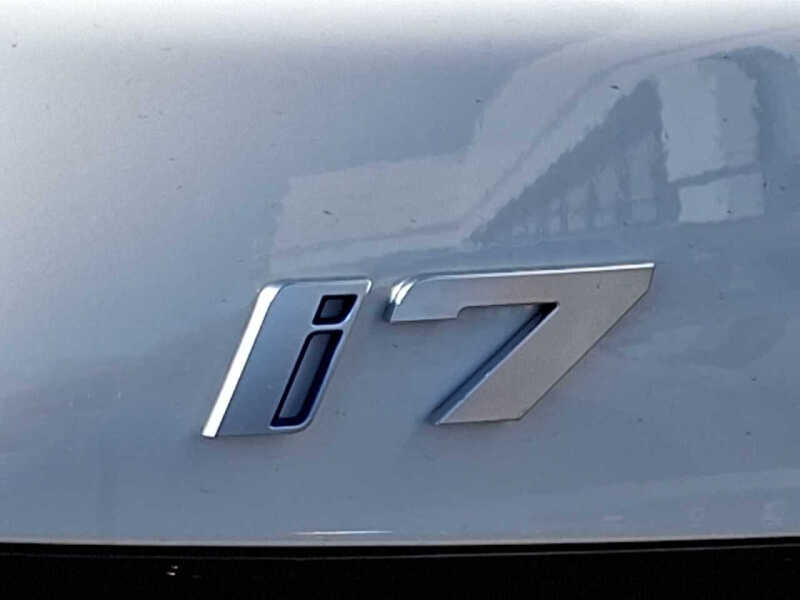 2025 BMW i7 eDrive50