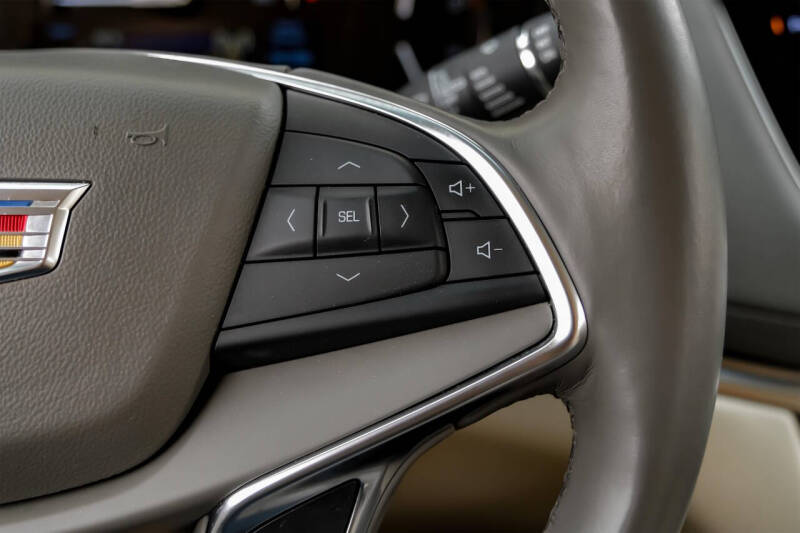 2018 Cadillac XT5 Premium Luxury