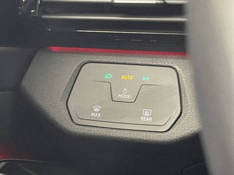 2022 Volkswagen ID.4 Pro