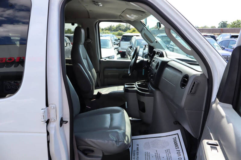 2014 Ford E-Series