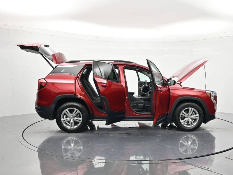 2022 GMC Terrain SLE