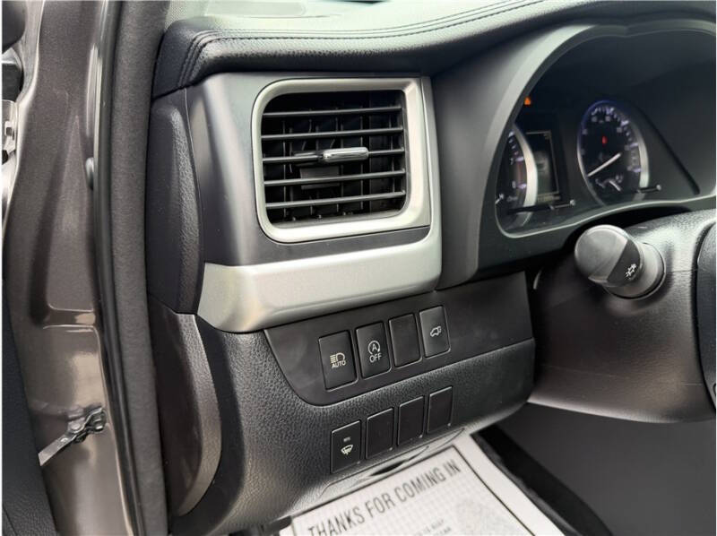 2017 Toyota Highlander