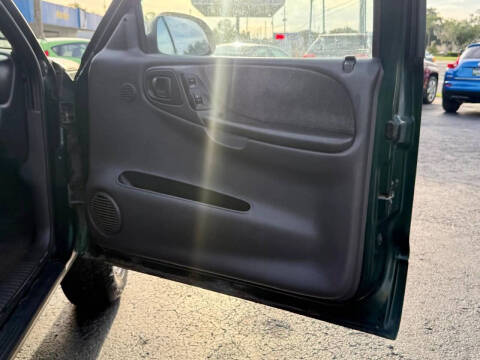 2000 Dodge Dakota