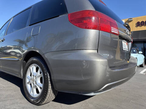 2005 Toyota Sienna XLE 7 Passenger
